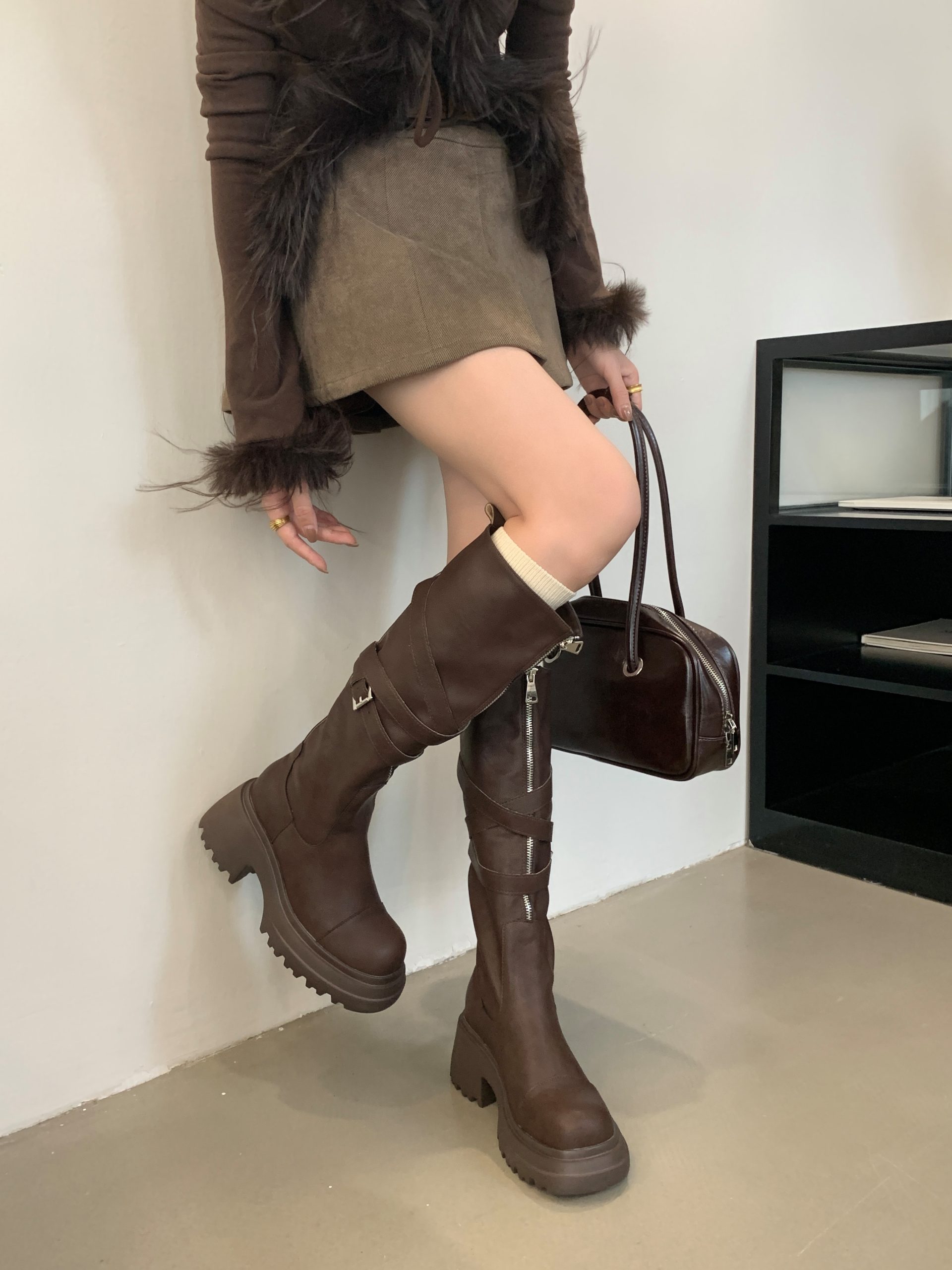 1753853258886_4tzqIz.jpg Genuine Leather Two-Way Lace-Up Motorcycle Boots Women 2025 Autumn Winter New Round Toe Thick Sole Fashion Boots Belt Buckle High Top Trendy