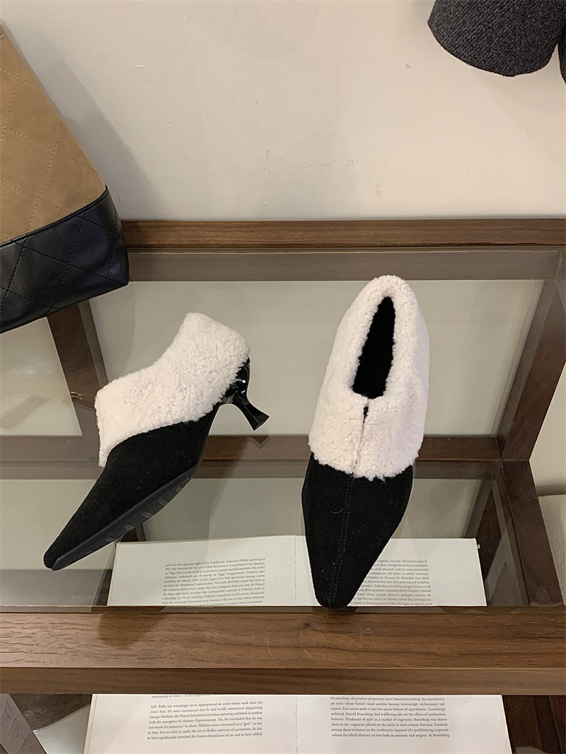 2025 New Style Square Toe Kitten Heel Furry Slip-On Shoes for Women 35-40